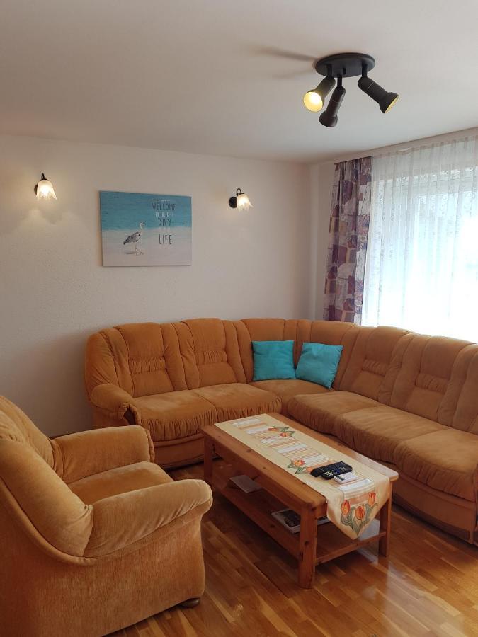 Apartmani Krajnovic 法扎纳 外观 照片